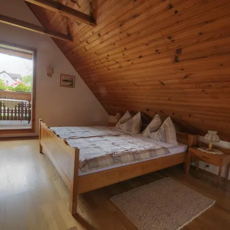 Ferienhaus Toff Schiefling am See Room photo